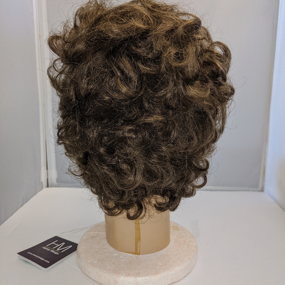Henry Margu Wig - Ann - Picture 7 of 12